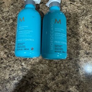 Moroccanoil Smoothing Lotion Duo in Blue